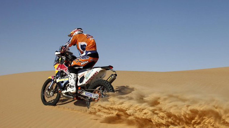 Motorcycle rental Dubai Desert
